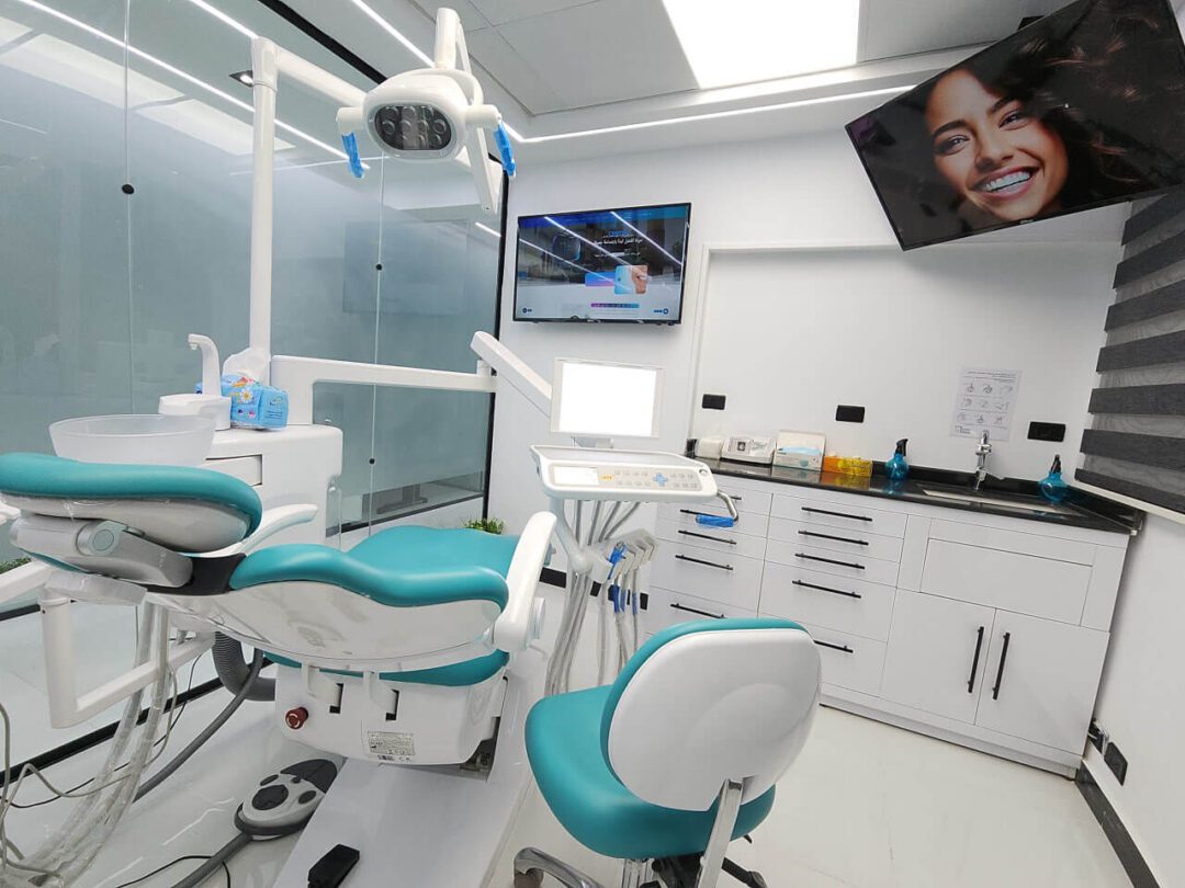 مركز الدكتور محمد عمارة لطب الاسنان القاهرة تجميل اليوم الواحد (10)