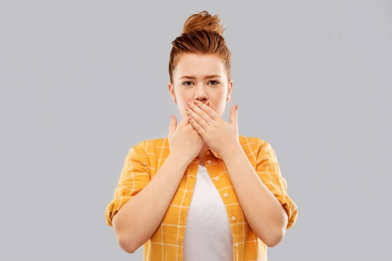أسباب رائحة الفم الكريهة, مراكز الدكتور محمد عمارة لطب الاسنان , Causes of Bad Breath , Cause di alito cattivo , Omara Dental Centers , Omara centri odontoiatrici