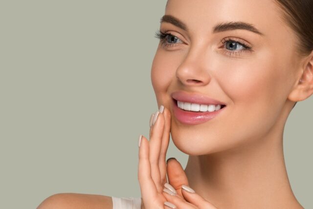 One day cosmetic dentistry , Un giorno odontoiatria estetica تجميل اليوم الواحد, تجميل الأسنان الفوري , مراكز الدكتور محمد عمارة لطب الاسنان Dentisterie esthétique en un jour - Odontoiatria estetica in un solo giorno